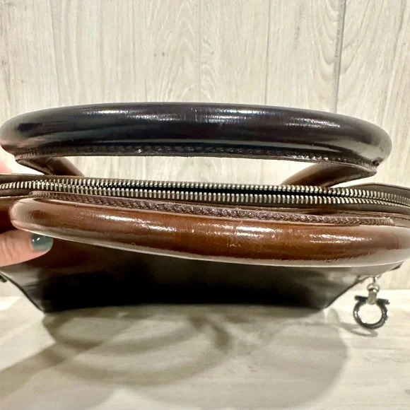 Ferragamo Brown Ombre Leather Tote 🥳HOST PICK🥳 - Picture 9 of 15
